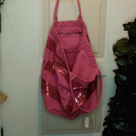 Victoria's Secret XL Tote - Picture 11 of 11